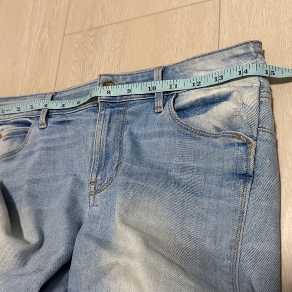 Guess Light Blue Distressed Curve X Skinny Jeans - Picture 6 of 10